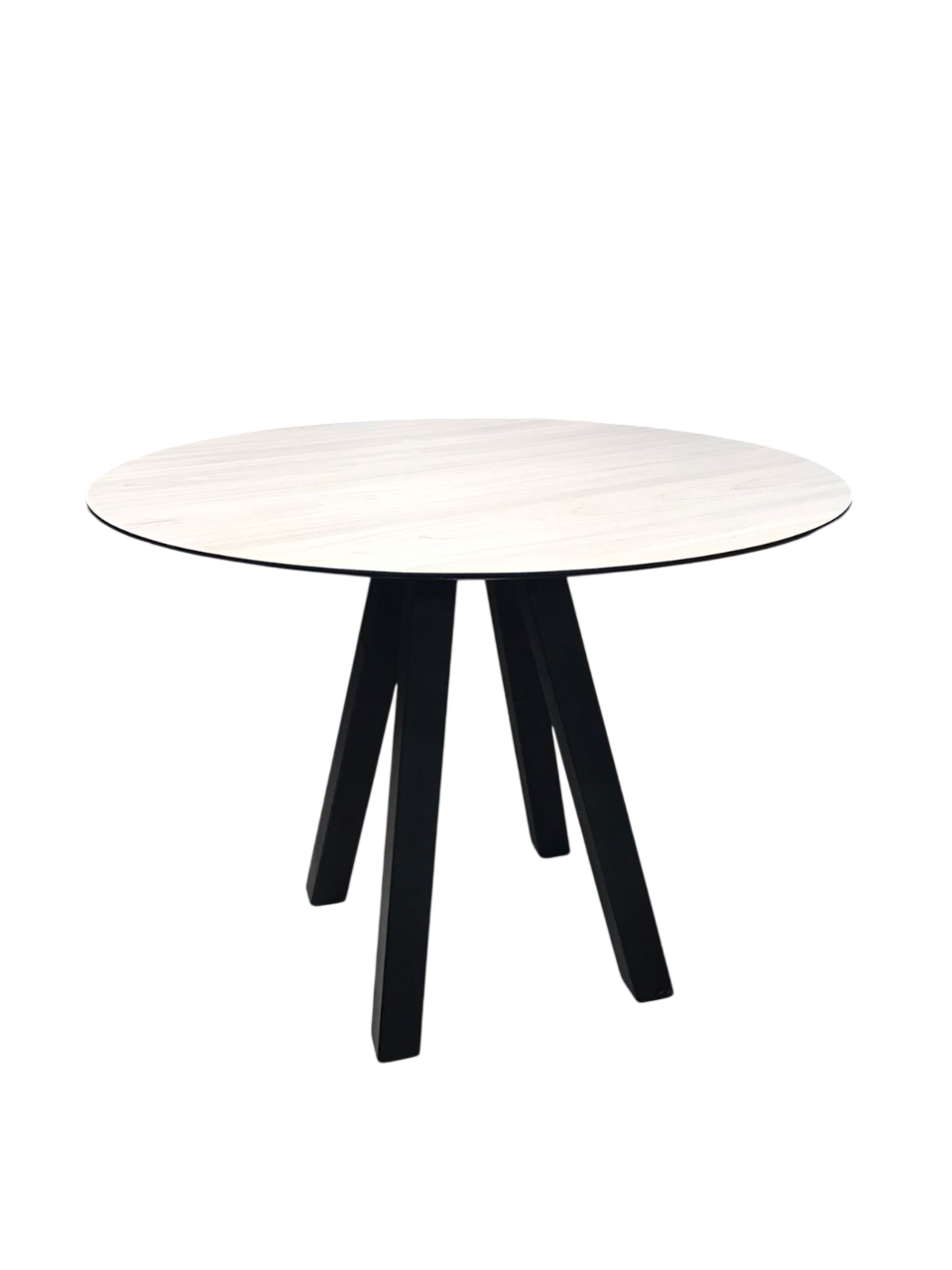 TABLE 7-Photoroom TABLE ELIO – Image 1